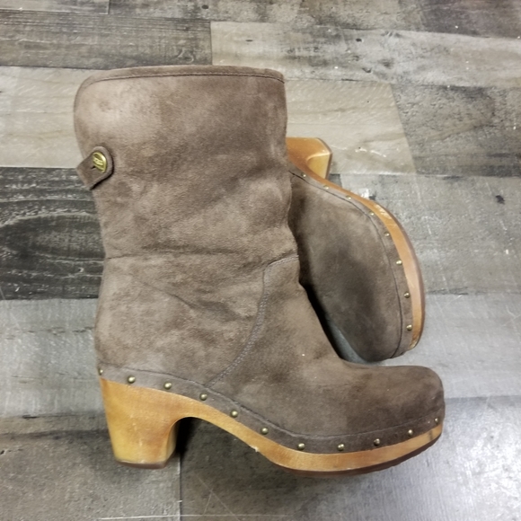 Ugg Clog boots - Picture 3 of 7